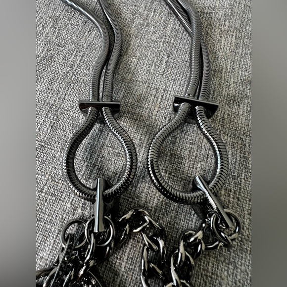 St. John Collection Swarovski Crystal Leaf Chain Belt - Picture 16 of 16